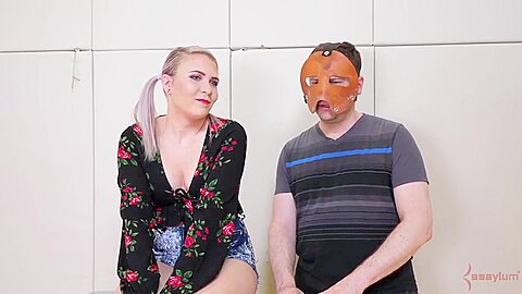 Olivia Kasady – S Ing For Ass Cream