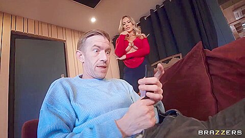 Danny D And Kenia Music – Gets Distracted Watching Milf Porn. Caught Red-handed By Kenia, They End Up Having A Steamy Studio Session Together!